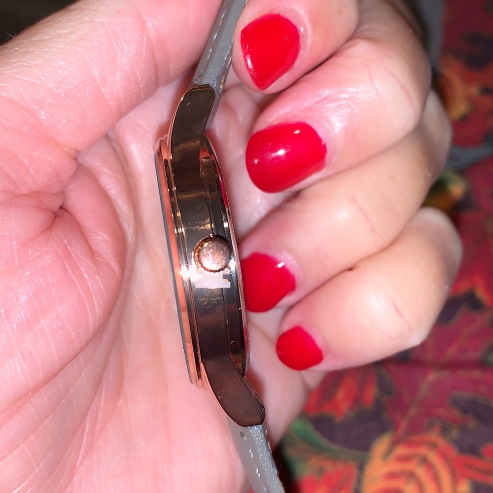 Monroe Watch! - Picture 6 of 6